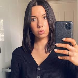 Meet your Posher, Lucy